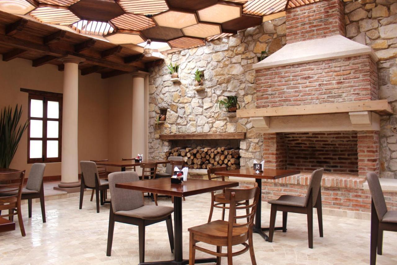 Parador Margarita San Cristóbal de Las Casas Exterior foto