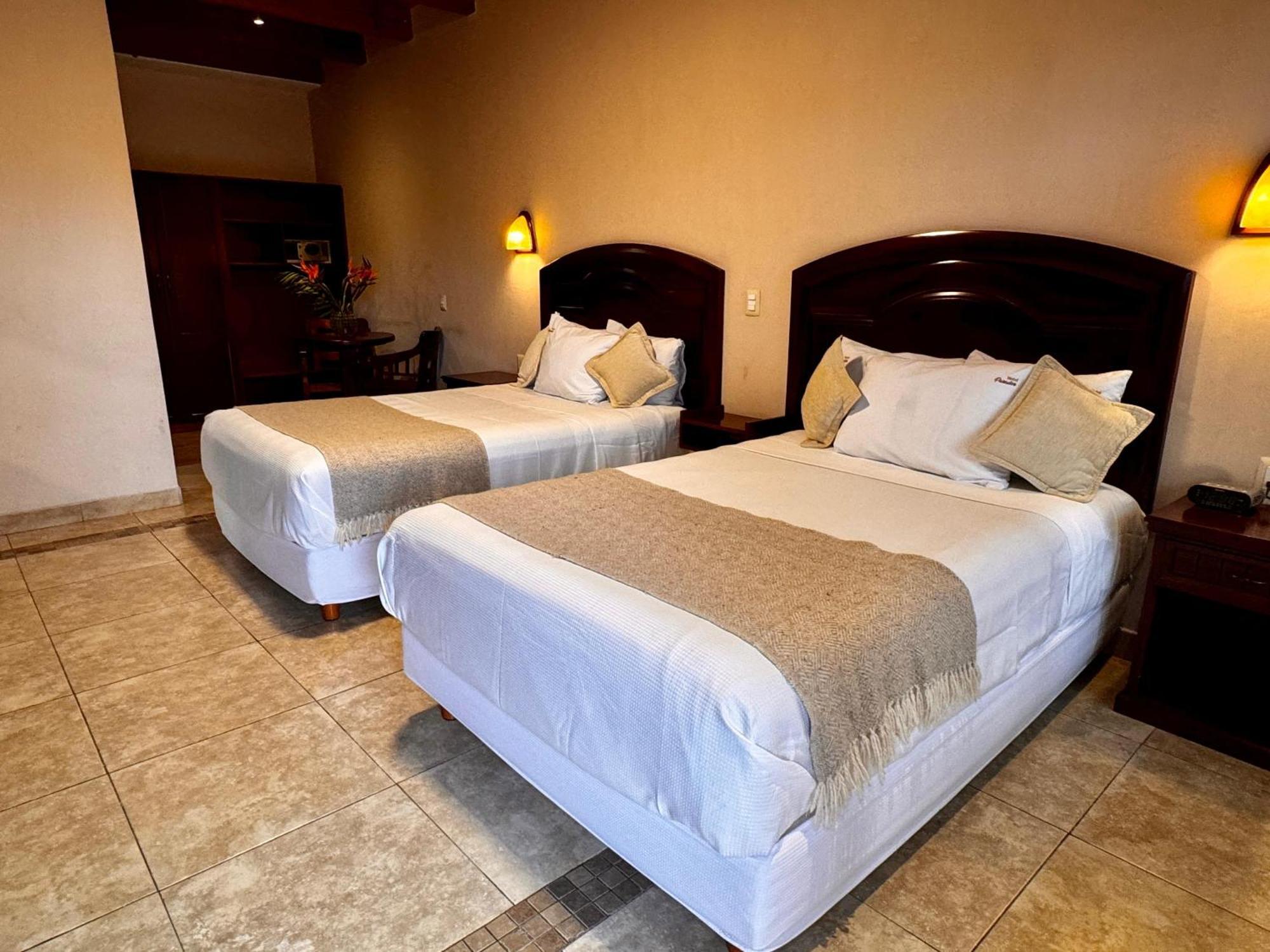 Parador Margarita San Cristóbal de Las Casas Exterior foto