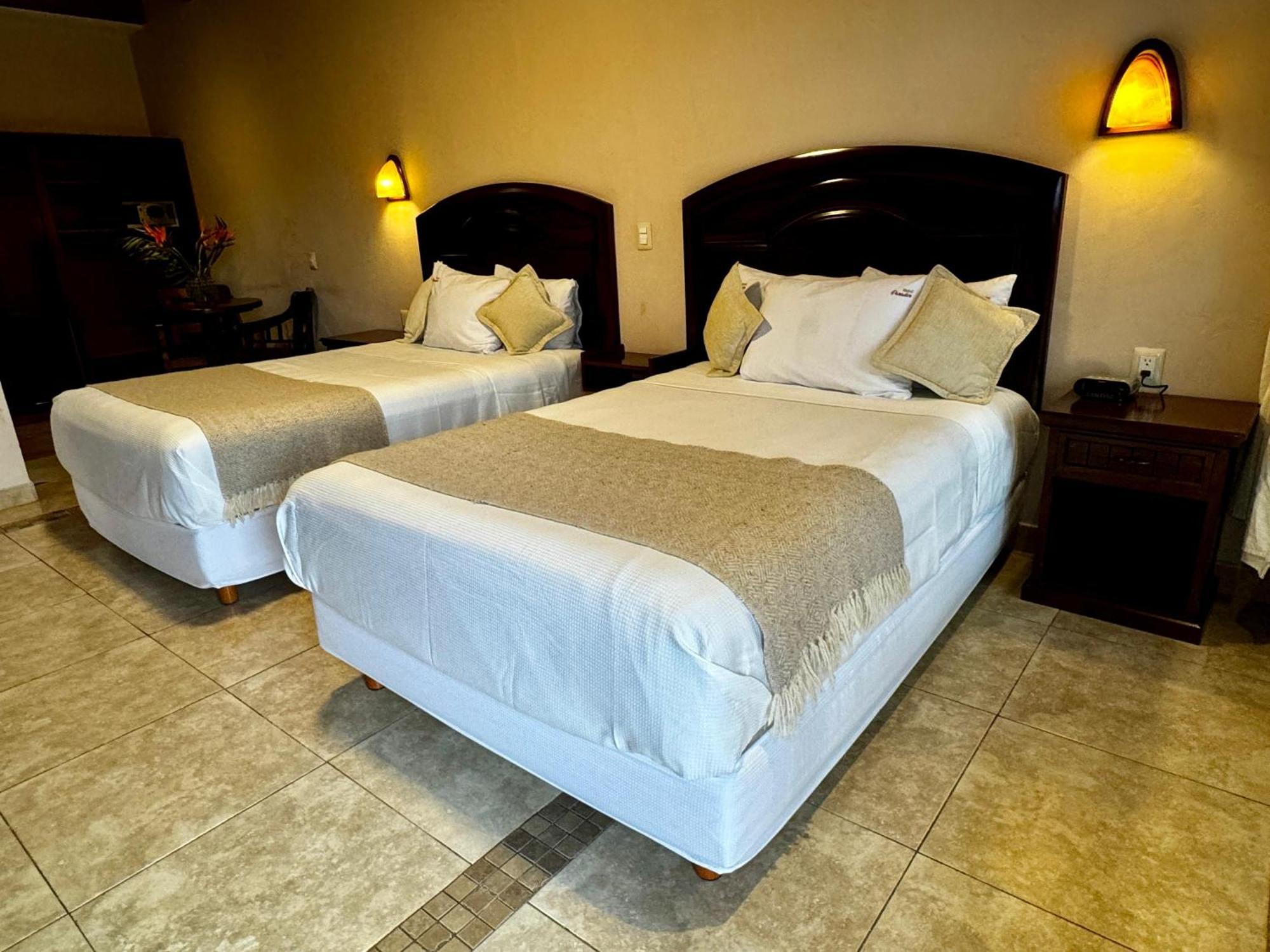 Parador Margarita San Cristóbal de Las Casas Exterior foto